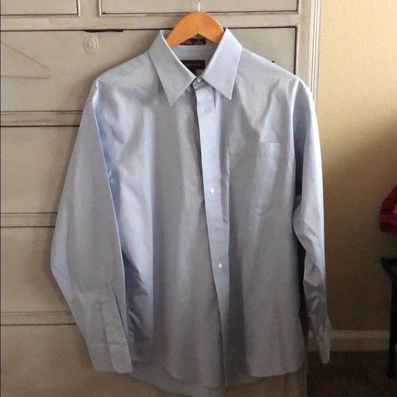 Like New dress shirt! - Picture 2 of 2